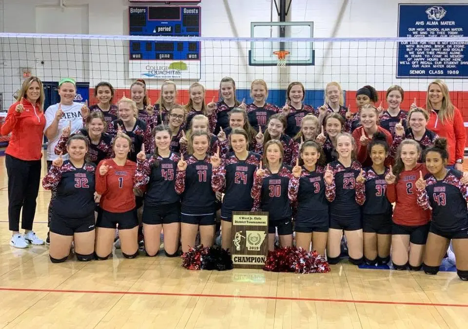Jr Ladycats end season as 7-4A District Champions